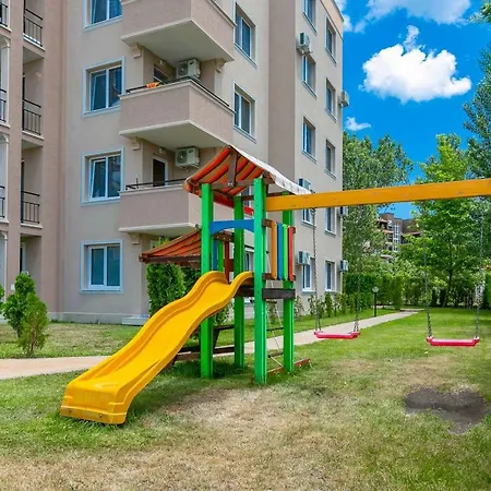 Apartman 1bdr With Kitchen In Vip Zone Qa Napospart