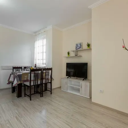 1bdr With Kitchen In Vip Zone Qa * Sunny Beach